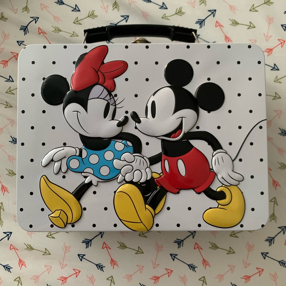 Mickey Mouse and Minnie Mouse Lunchbox